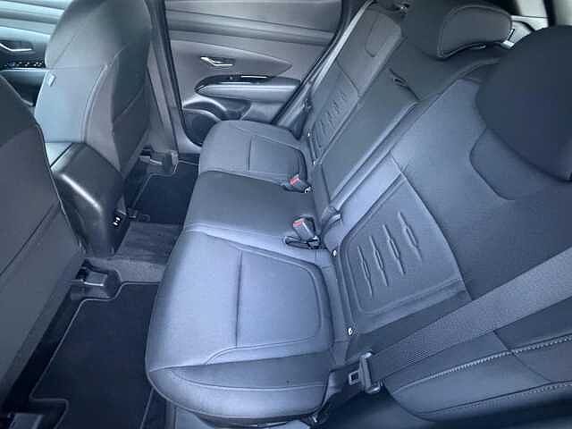 Hyundai TUCSON 1.6 T-GDi Advance Euro 6 (s/s) 5dr Silver