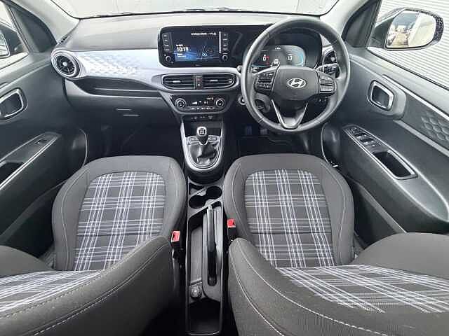 Hyundai I10 1.0 Premium Euro 6 (s/s) 5dr Black