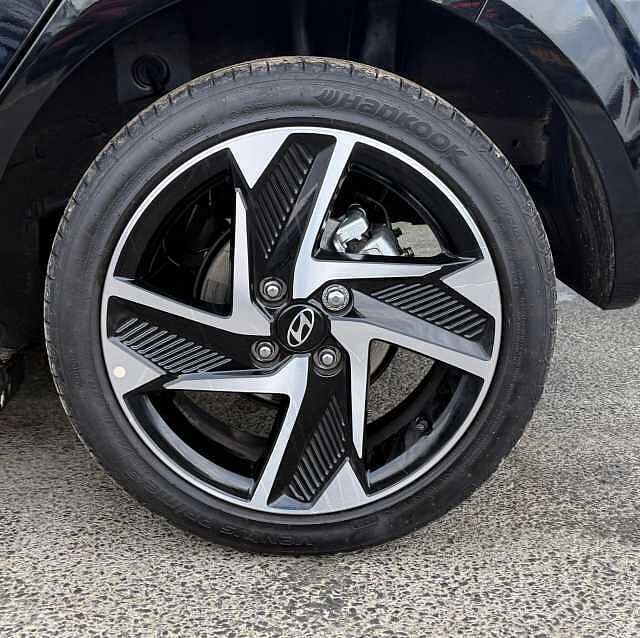 Hyundai I10 1.0 Premium Euro 6 (s/s) 5dr Black