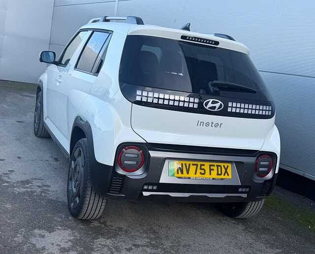 Hyundai Inster 85kW Cross 49kWh 5dr Auto