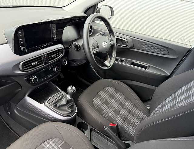 Hyundai i10 1.0 [63] Premium 5dr [Nav]