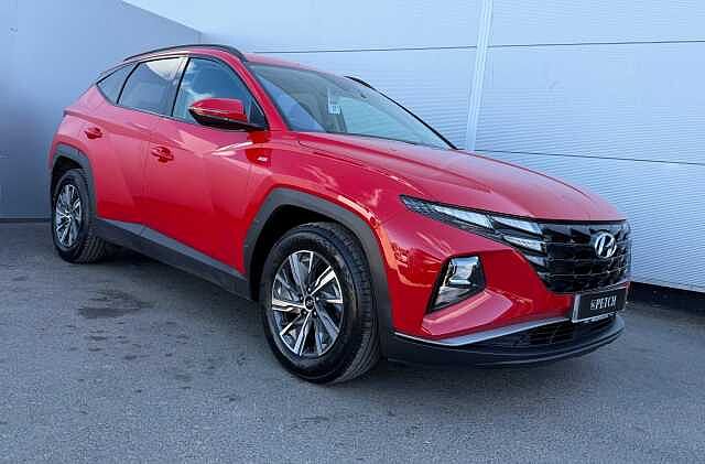 Hyundai TUCSON 1.6 TGDi 48V MHD SE Connect 5dr 2WD Red