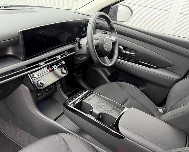 Hyundai TUCSON 1.6T Hybrid Advance 5dr Auto Black