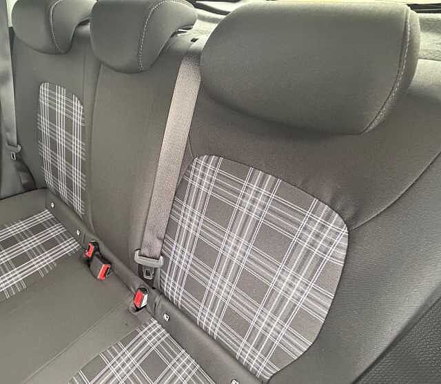 Hyundai i10 1.2 [79] Premium 5dr [Nav]