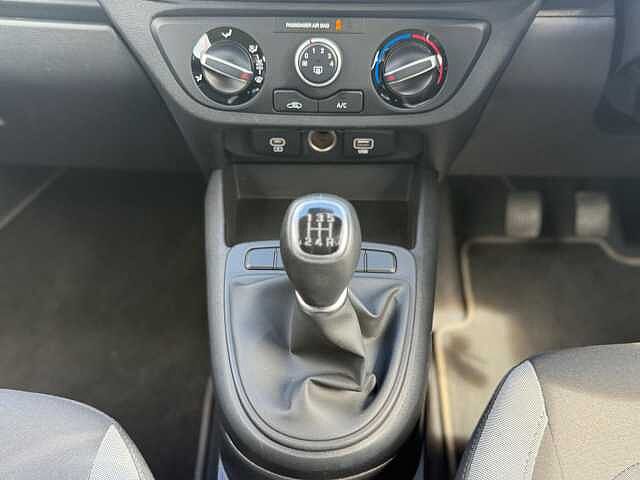 Hyundai i10 1.2 [79] Advance 5dr [Nav]