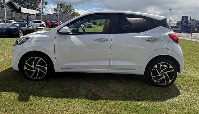 Hyundai i10 1.0 [63] Premium 5dr [Nav]