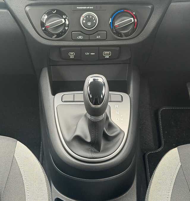 Hyundai i10 1.0 [63] Advance 5dr Auto [Nav]