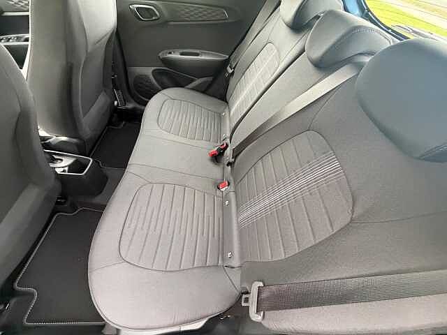 Hyundai i10 1.0 [63] Advance 5dr Auto [Nav]