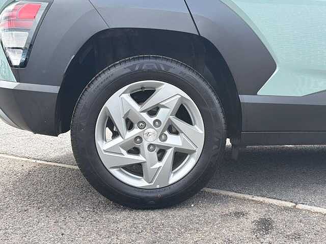 Hyundai KONA 1.0T 100 Advance 5dr Green
