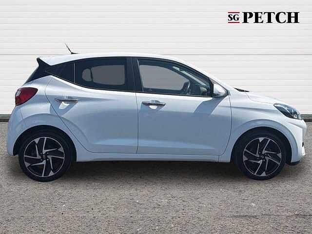 Hyundai I10 1.0 [63] Premium 5dr [Nav] White