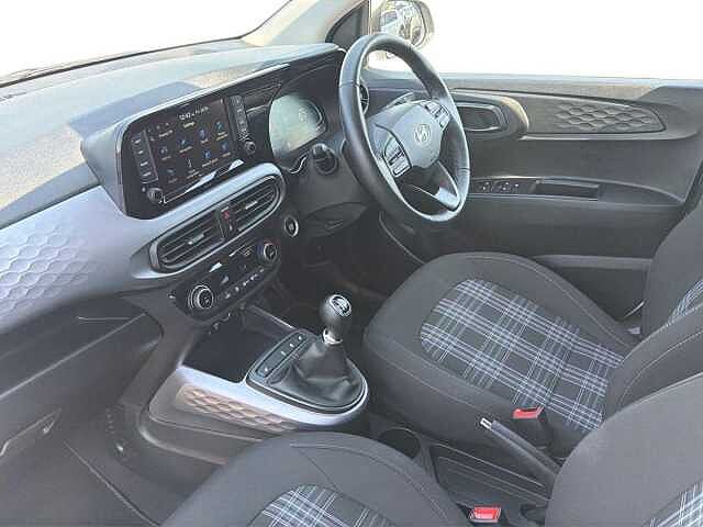 Hyundai I10 1.0 [63] Premium 5dr [Nav] White