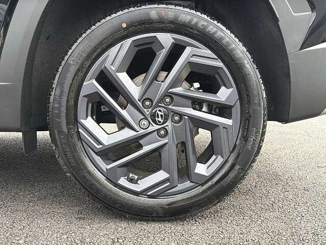 Hyundai TUCSON 1.6T 239 Hybrid Black Line 5dr Auto