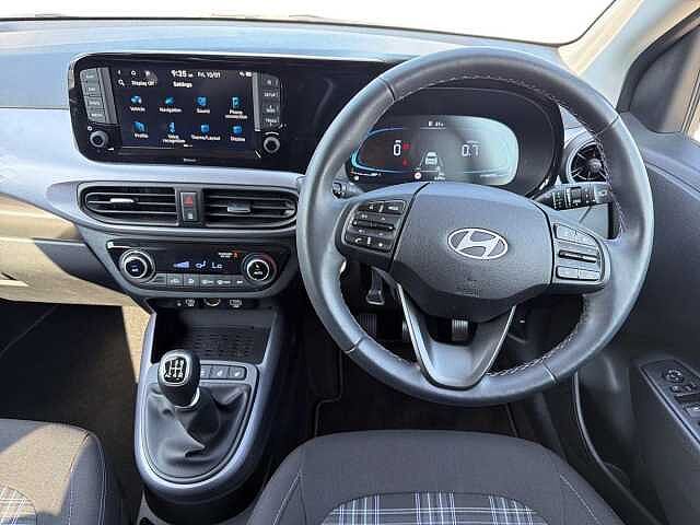 Hyundai I10 1.0 [63] Premium 5dr [Nav] Black