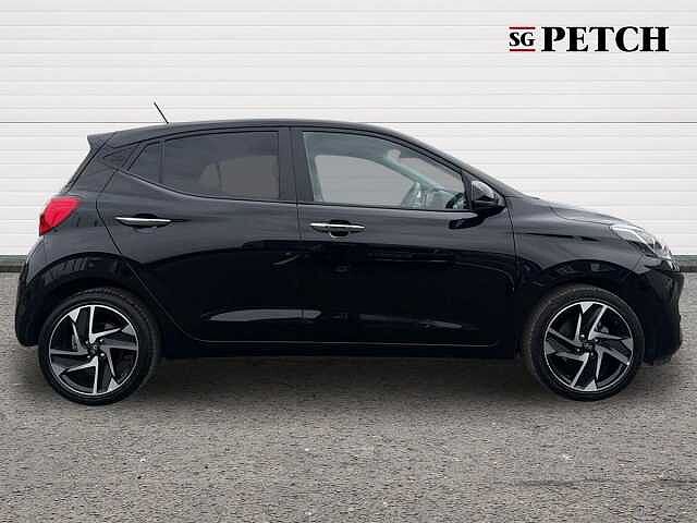 Hyundai I10 1.0 [63] Premium 5dr [Nav] Black