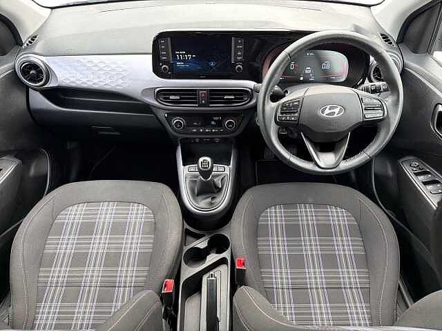 Hyundai I10 1.0 [63] Premium 5dr [Nav] Black