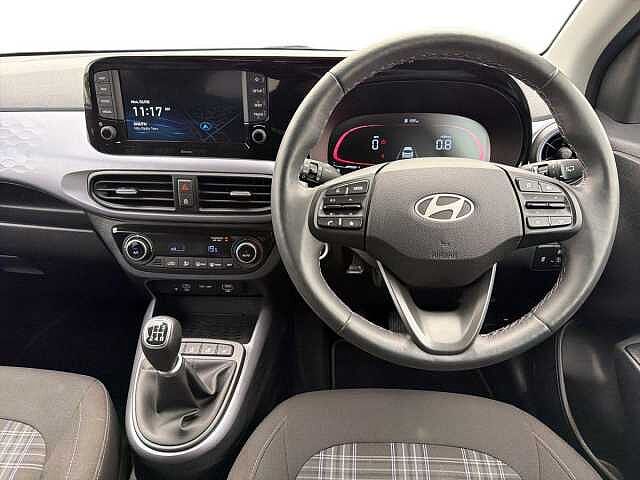 Hyundai I10 1.0 [63] Premium 5dr [Nav] Black