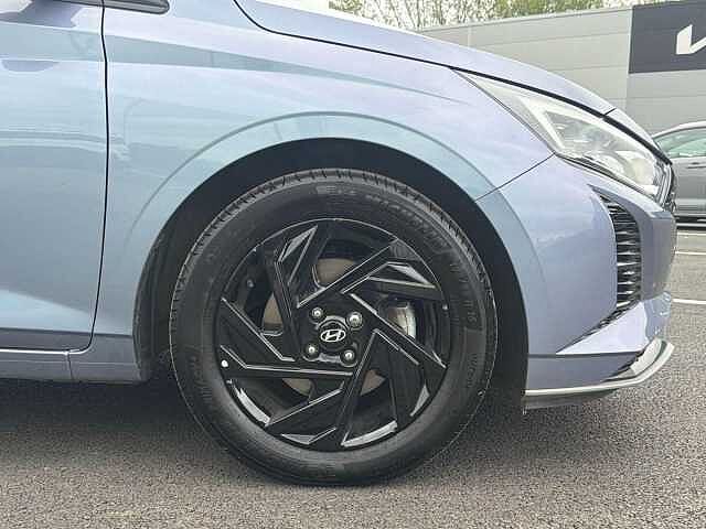 Hyundai i20 1.0T GDi 90 Black Line 5dr DCT
