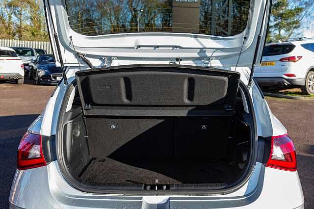 Hyundai I20 5 Dr 1.0 T-GDi 100ps Premium 48 Volt Hybrid Silver