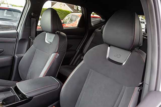 Hyundai Tucson Estate 1.6T Plug-in Hybrid N Line 5dr Auto