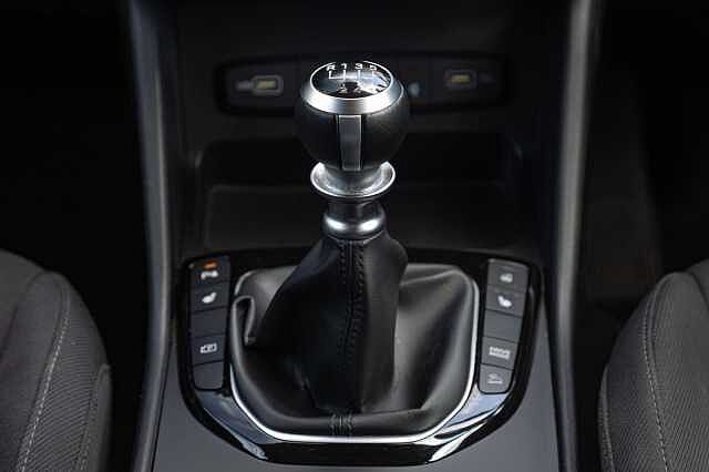 Hyundai TUCSON HYBRID 1.6 T-GDi (150ps) Premium 48Volt iMT