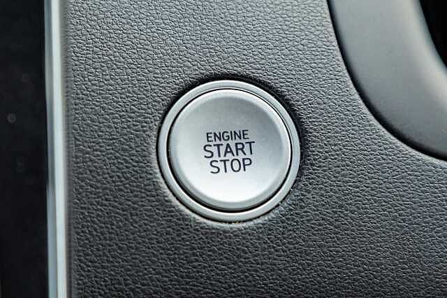 Hyundai TUCSON HYBRID 1.6 T-GDi (150ps) Premium 48Volt iMT