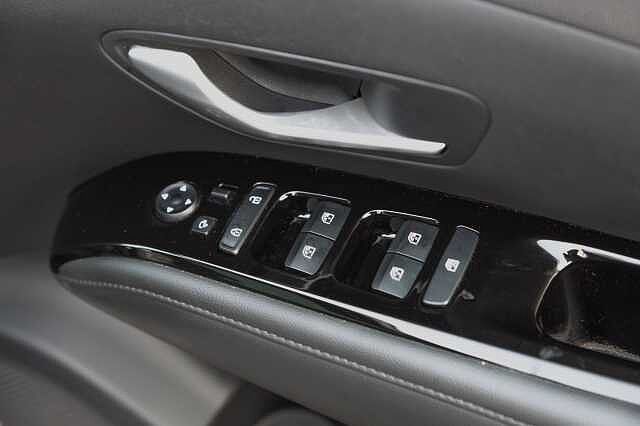 Hyundai TUCSON HYBRID 1.6 T-GDi 150ps Ultimate 48Volt DCT