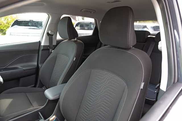 Hyundai KONA 160kW Advance 65kWh 5dr Auto Grey