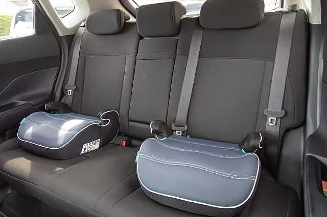 Hyundai KONA 160kW Advance 65kWh 5dr Auto Grey