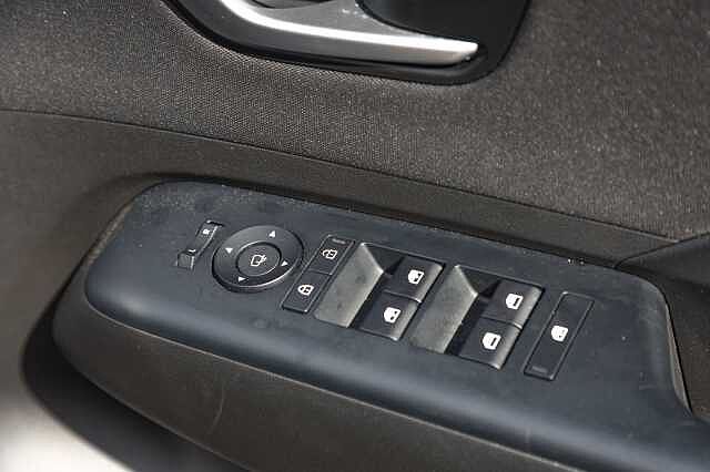 Hyundai KONA 160kW Advance 65kWh 5dr Auto Grey