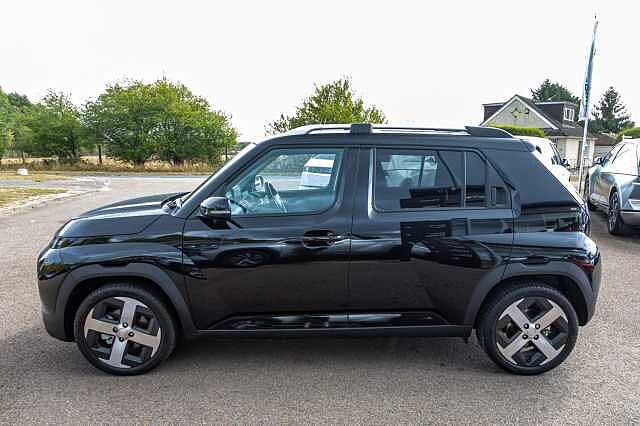 Hyundai INSTER 85kW 02 49kWh 5dr Auto Black