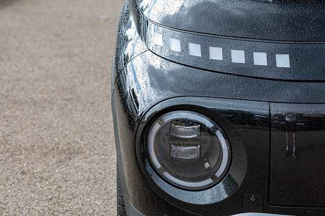Hyundai INSTER 85kW 02 49kWh 5dr Auto Black