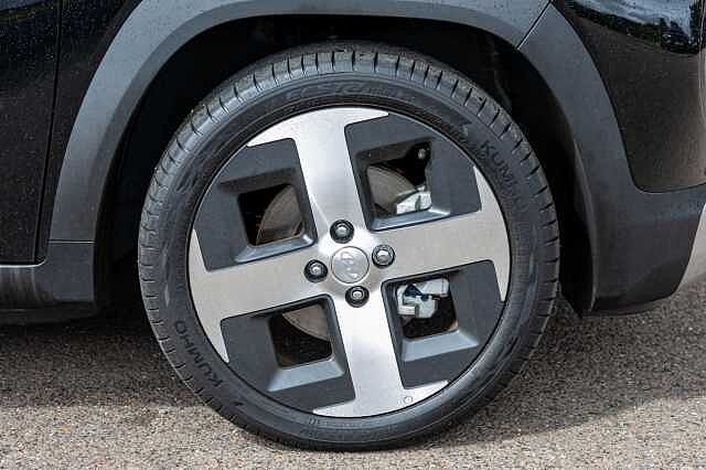 Hyundai INSTER 85kW 02 49kWh 5dr Auto Black