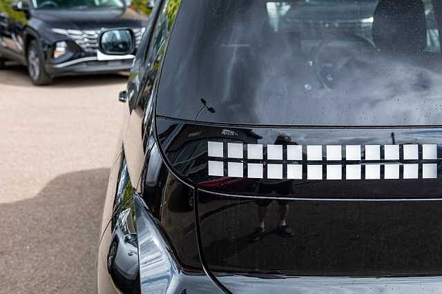 Hyundai INSTER 85kW 02 49kWh 5dr Auto Black