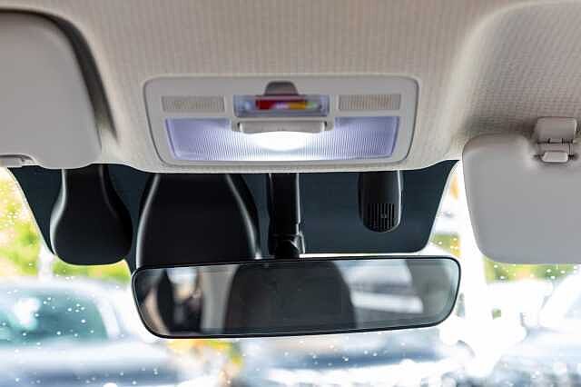 Hyundai INSTER 85kW 02 49kWh 5dr Auto Black