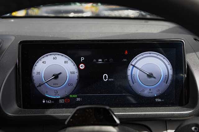 Hyundai INSTER 85kW 02 49kWh 5dr Auto Black