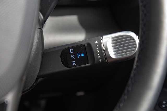 Hyundai INSTER 85kW 02 49kWh 5dr Auto Black