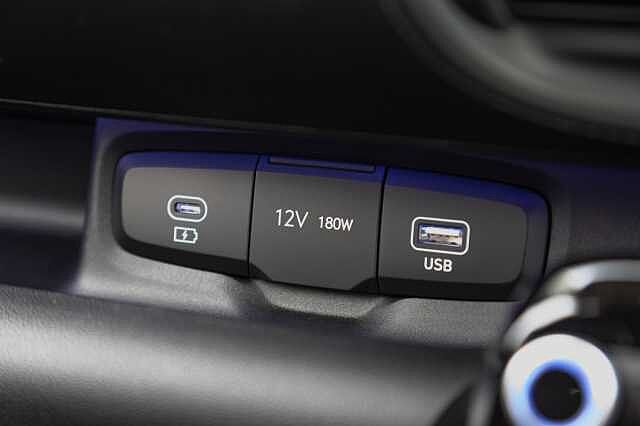 Hyundai INSTER 85kW 02 49kWh 5dr Auto Black