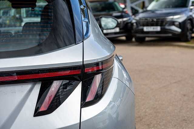 Hyundai TUCSON 1.6 TGDi Hybrid 230 SE Connect 5dr 2WD Auto