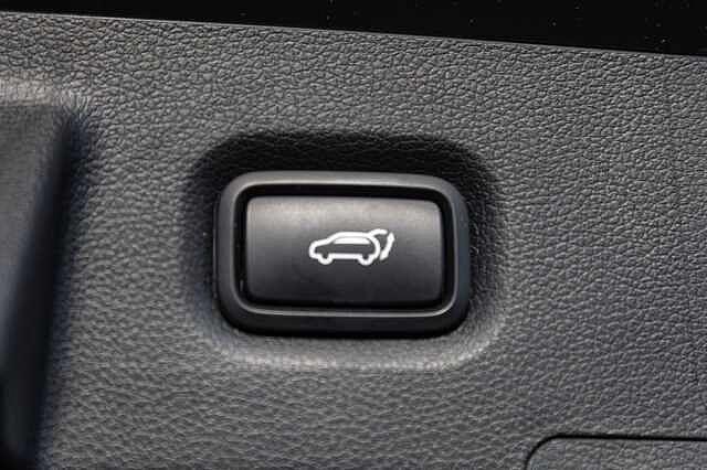 Hyundai SANTA FE 1.6 TGDi Hybrid Premium 5dr Auto Black