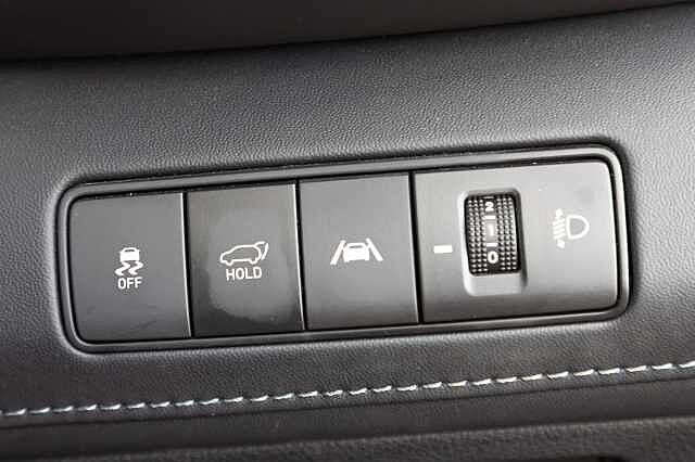Hyundai SANTA FE 1.6 TGDi Hybrid Premium 5dr Auto Black