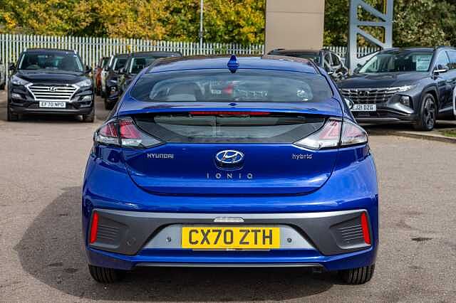 Hyundai IONIQ 1.6 GDi Hybrid Premium 5dr DCT
