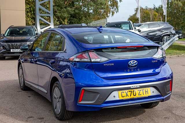 Hyundai IONIQ 1.6 GDi Hybrid Premium 5dr DCT