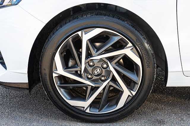 Hyundai i20 1.0T GDi 48V MHD Premium 5dr DCT