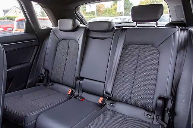 Audi Q3 35 TFSI S Line 5dr S Tronic