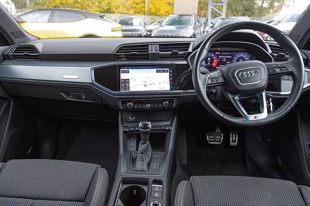 Audi Q3 35 TFSI S Line 5dr S Tronic