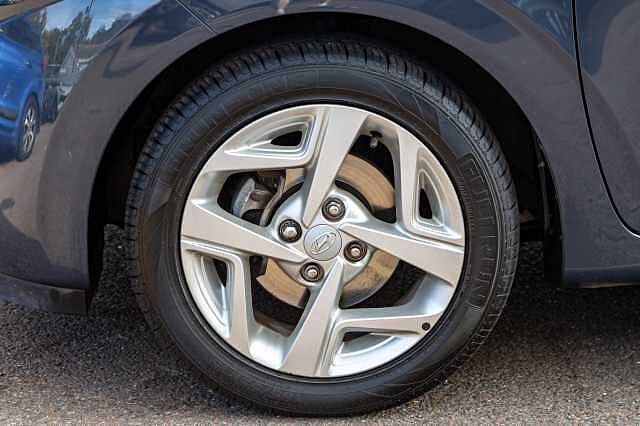 Hyundai i10 1.0 MPi SE Connect 5dr