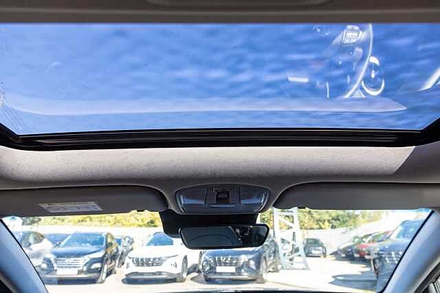 Hyundai KONA 1.6 GDi Hybrid Ultimate 5dr DCT Black