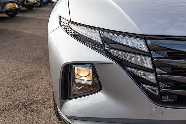 Hyundai TUCSON 1.6 TGDi Hybrid 230 SE Connect 5dr 2WD Auto