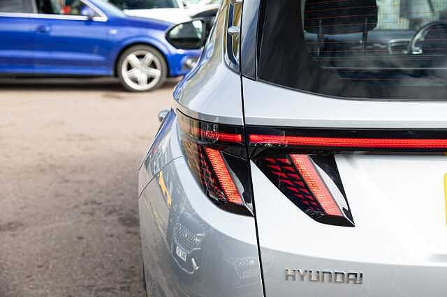 Hyundai TUCSON 1.6 TGDi Hybrid 230 SE Connect 5dr 2WD Auto