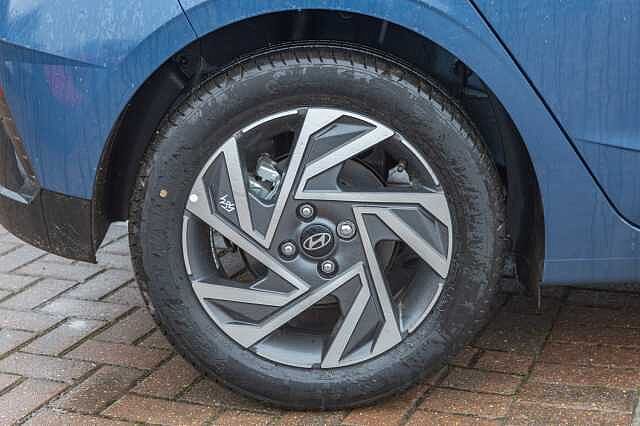 Hyundai i20 1.0T GDi Advance 5dr